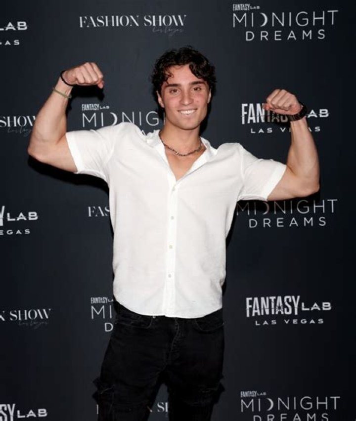 Peter Vigilante Wiki, Age, Height, Girlfriend & Facts